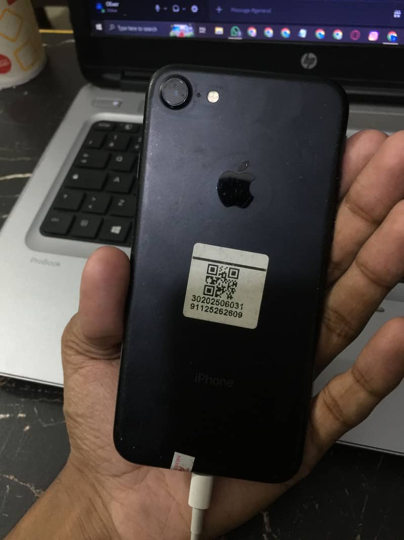 IPHONE 7 3