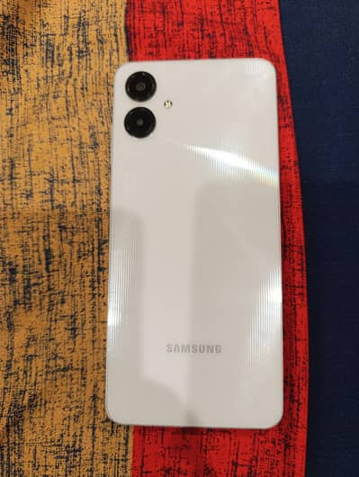 Samsung Galaxy A06 (PTA Approved) – 4GB/64GB