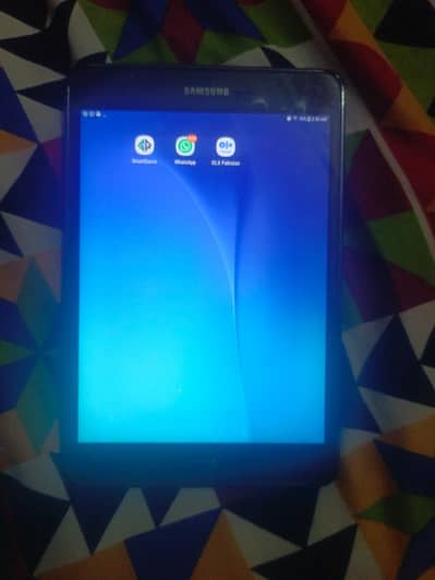 Samsung galaxy  A8 2018 2 gb 16gb tablet