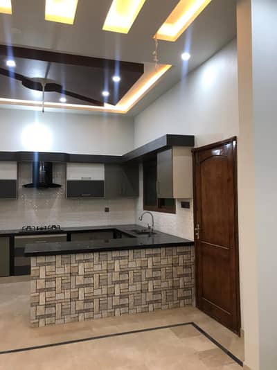 400 sq yards beutyfull new portion for rent in sadaf society