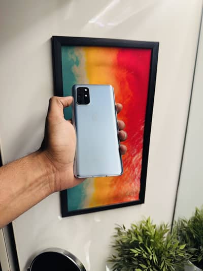 One Plus 8T 12 Gb 256 Gb