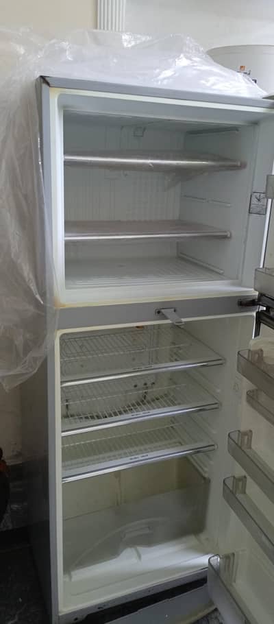 Dawlance fridge