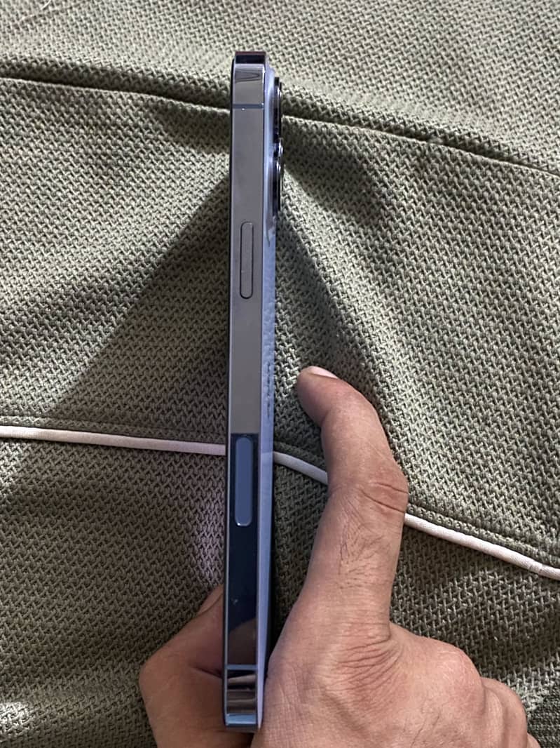 Iphone 13pro max 3
