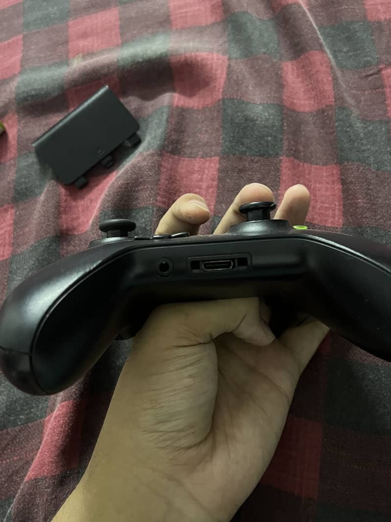 Xbox One Original Controller 1