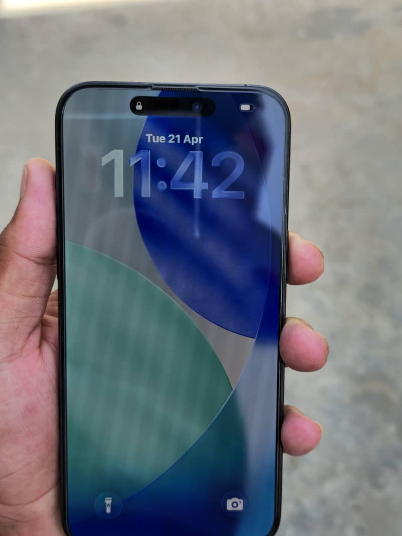 iphone 15 pro max 5