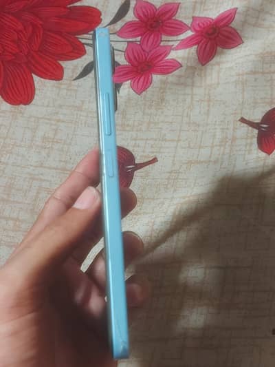 Redmi 12  6+128 gb