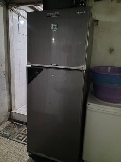 Waves fridge