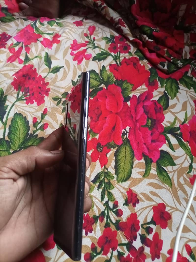 Samsung note 10plus 2