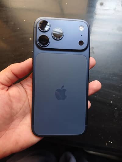 17pro max 256gb jv  LLA model