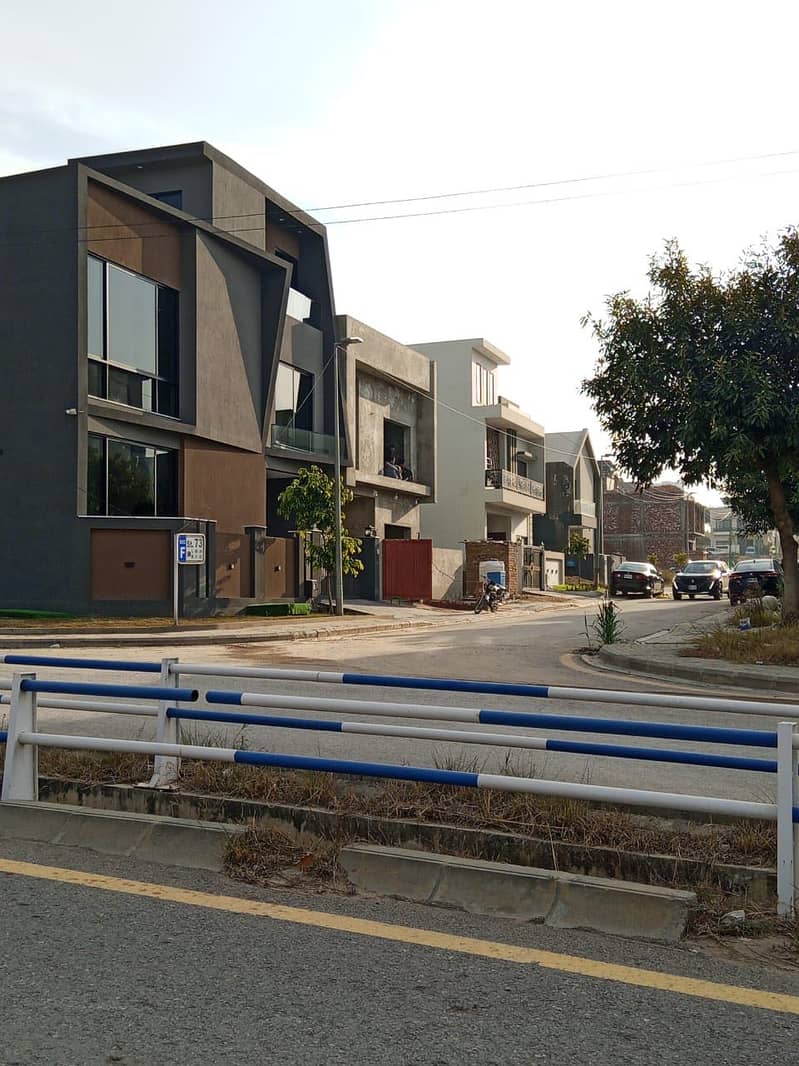5 Marla plot Dha phase 5 1