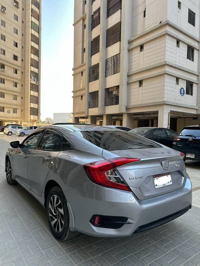 Honda civic ug 2018 red meter orginal condition available for sale