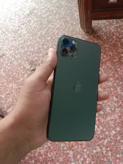 iPhone 11 pro max (Factory unlocked)