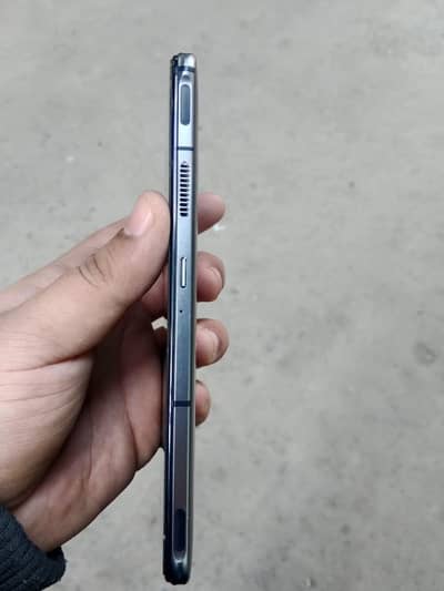 Urgent sale Red magic 6 s pro 12/256