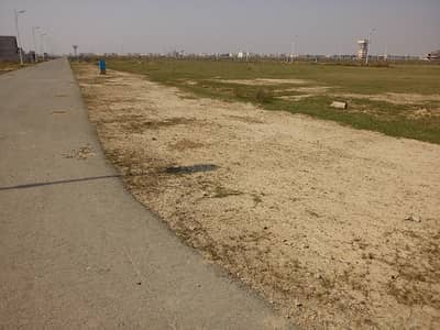 Good Investment At Beautiful Location 1 Kanal Plot For Sale