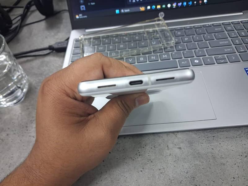 Google Pixel 7 3