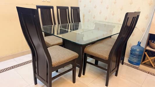 6 seater dining table