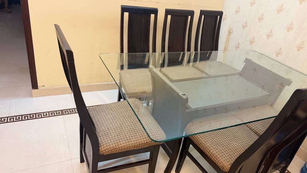 6 seater dining table 2