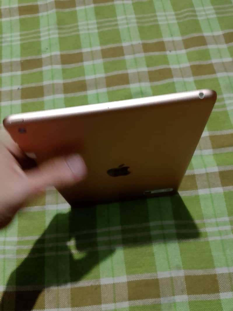 ipad 6th generation 4