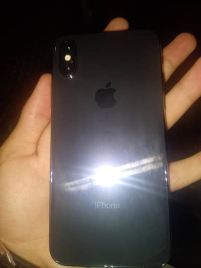 iphone Xs ka motherboard Kisi k pass ha to message kro mujy
