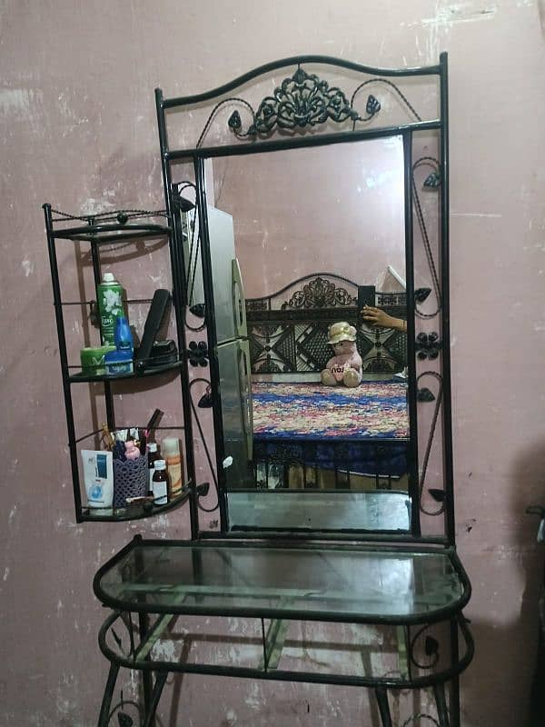 drasing table heavy weight 1