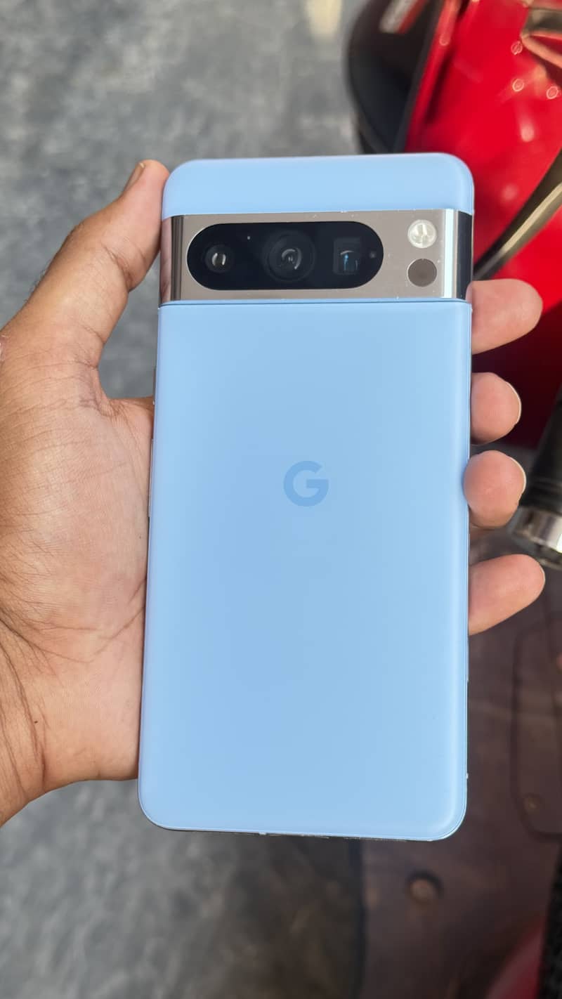 Google Pixel 8 Pro 0