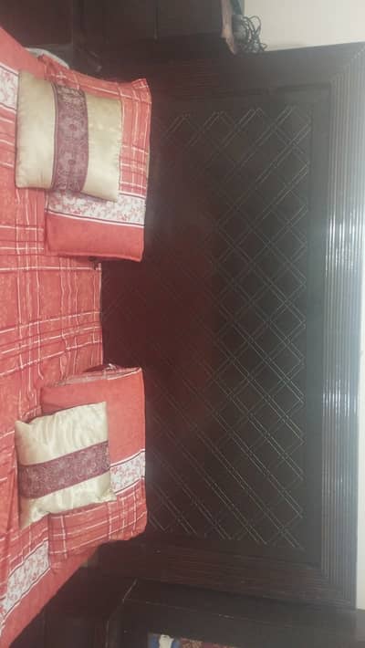 Lush condition  double bed with boxes
