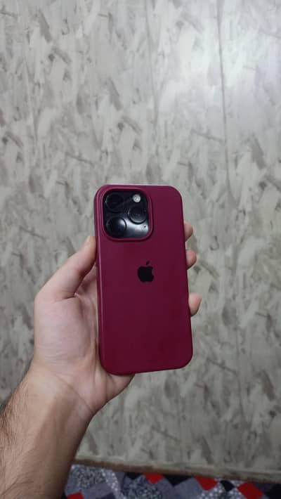 Iphone 15 pro 128gb jv like brand new