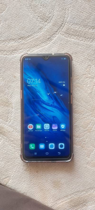 Vivo s1 with box and Charger