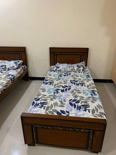 Single beds for sale without matris