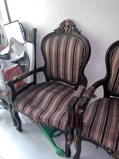 Classic Royal Style Wooden Chairs for Sale