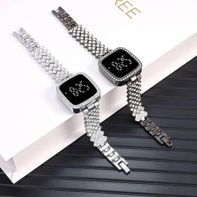 woman crestal watch square Dial touch  screen rhenistone  band