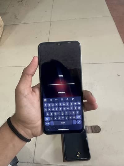 Vivo y33t 8+4 128 exchange possible