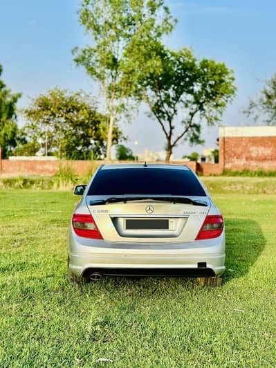 Mercedes C200