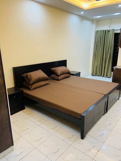 1 bad apartment 2 single bed install Ac -freezer only for females