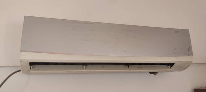 Haier 1.5 Ton Split AC Air Conditioner
