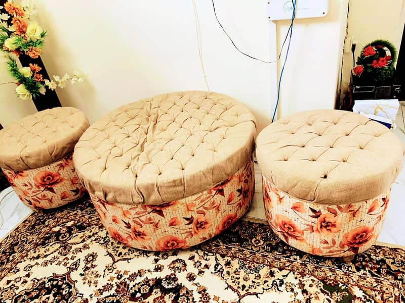 Sofa Round shape  large only 3