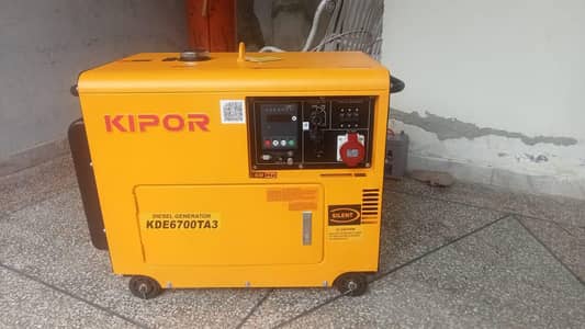 18 hour used kipor Genrator 5.5kva  brand new
