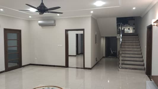 1 Kanal Used House Available For Sale In Police Foundation housing society Islamabad