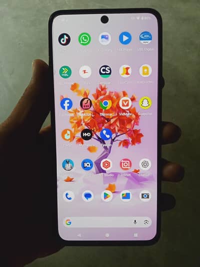 HMD CREST 5G