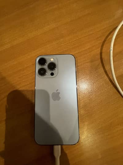 Iphone 13 pro LLA Model