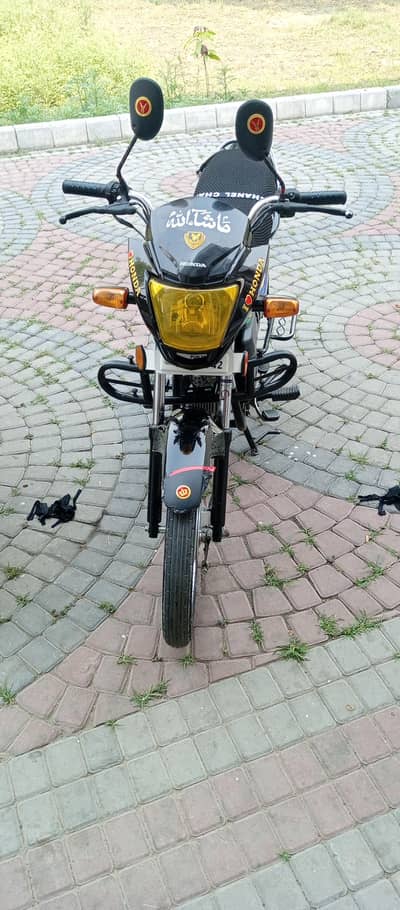 excellent condition  one hand useprice l aik lack 80 hazar