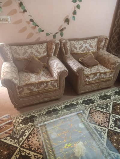 mazboot sofa set 5 seater with stylish tabal havy mirror