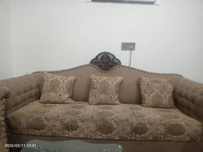 5 seater sofa set in a good condition for sale.