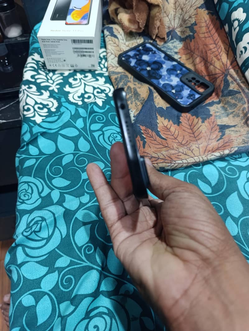 Redmi note 11 pro 3