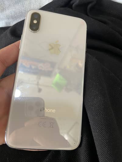 I phone x 64gb condition 10/10 board not working