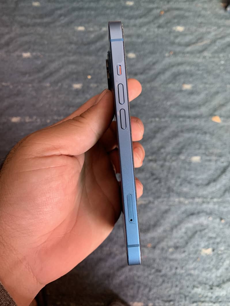 Iphone 13 2