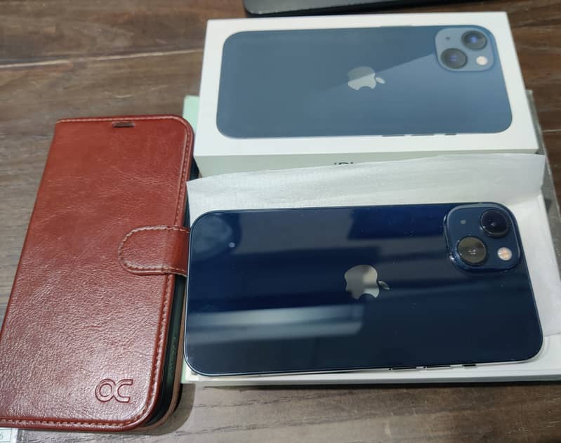Apple iPhone 13 4