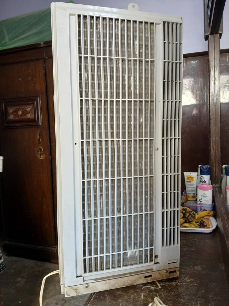 110 Window AC Krona 2