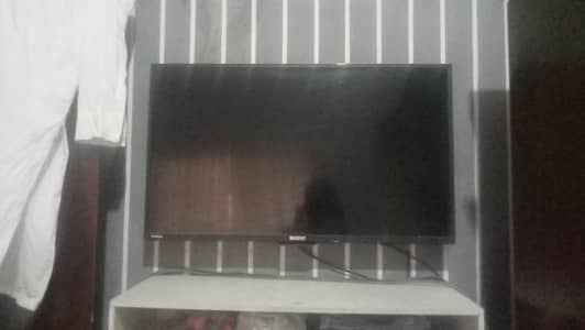 32 inches LED orient