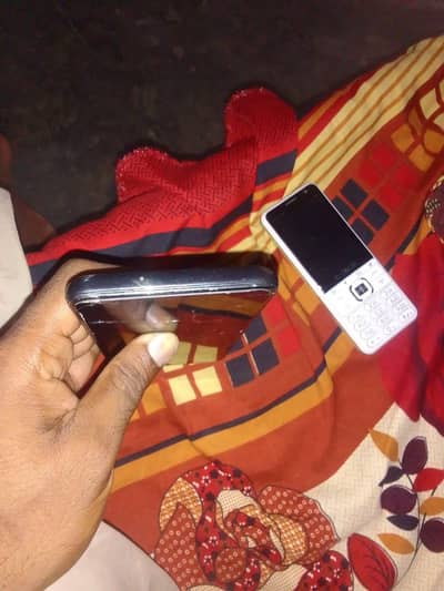 Motrola G Stylus 5g Mobile Hai 4+128 Gb Memory Exchange B Ho jaye ga